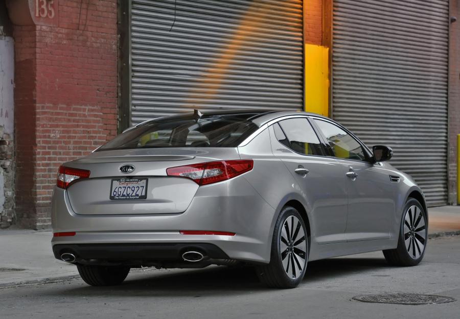  Kia Optima 2011 года  (фото 65 из 69)
